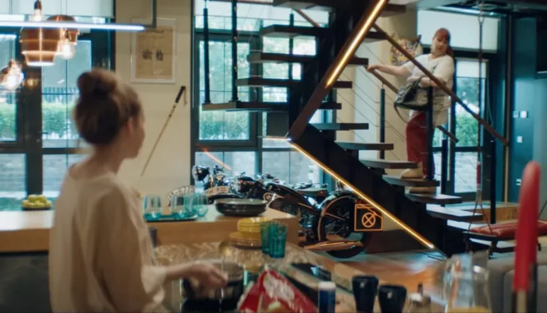 Момент из 5 серии 1 сезона