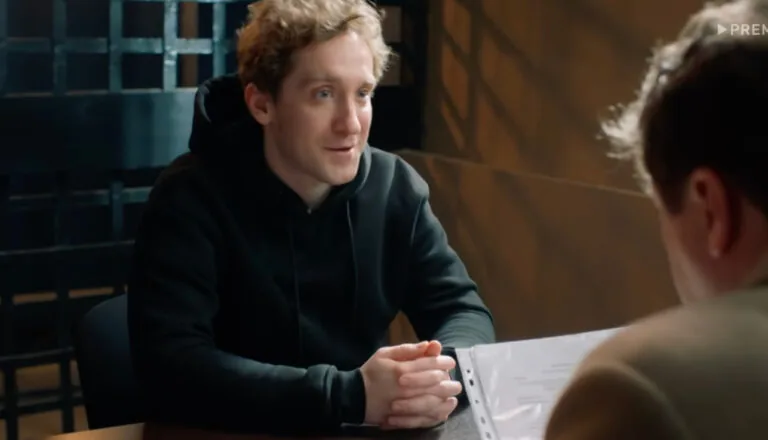 Момент из 3 серии 3 сезона